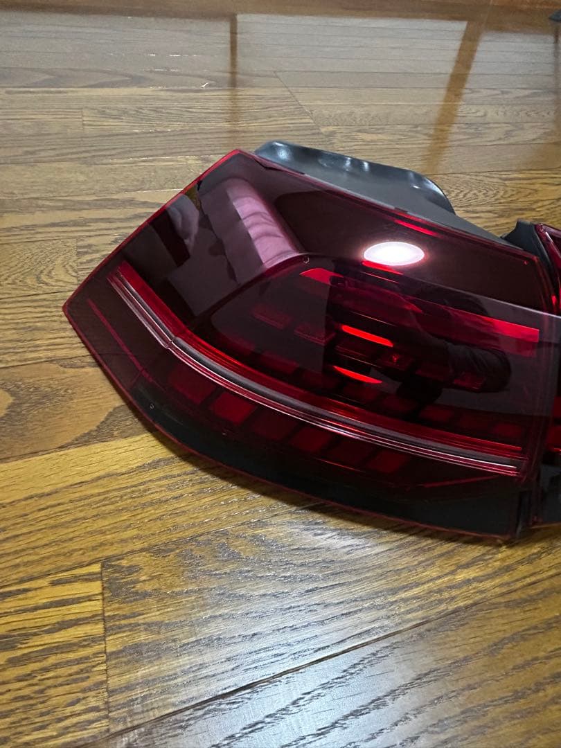 フォルクスワーゲン ゴルフ7.5R テールライトセット