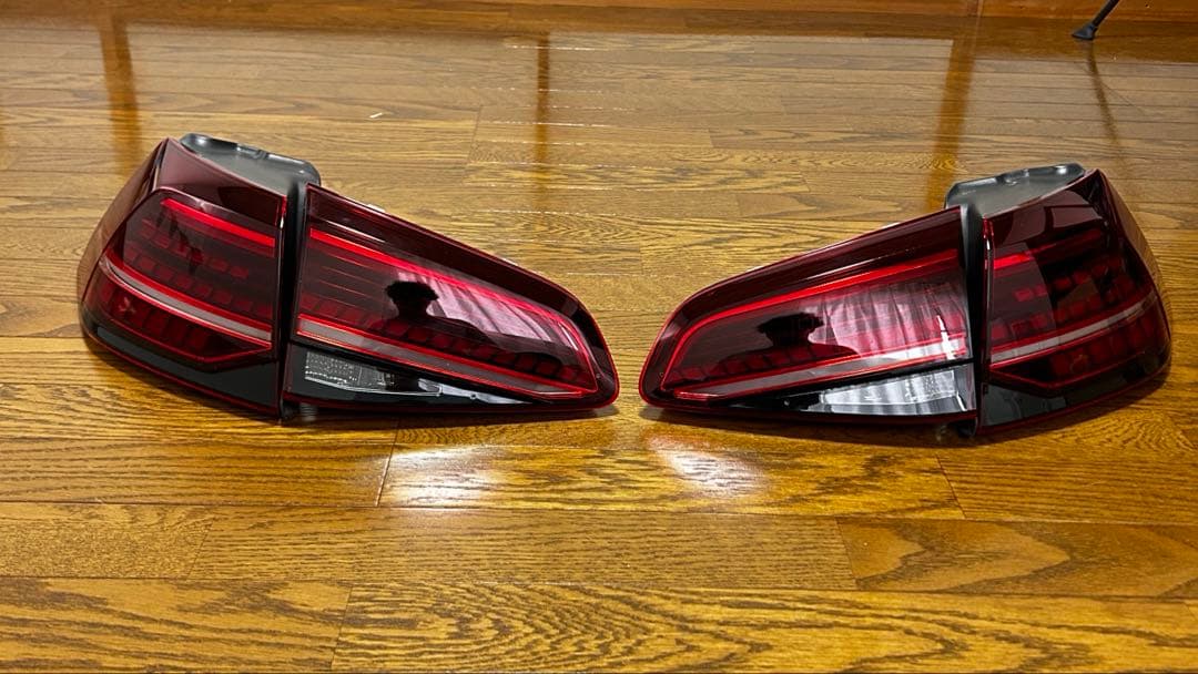 フォルクスワーゲン ゴルフ7.5R テールライトセット