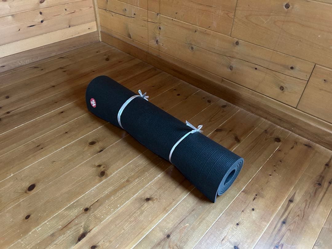 マンドゥカ　pro 6mm ヨガマット ブラック