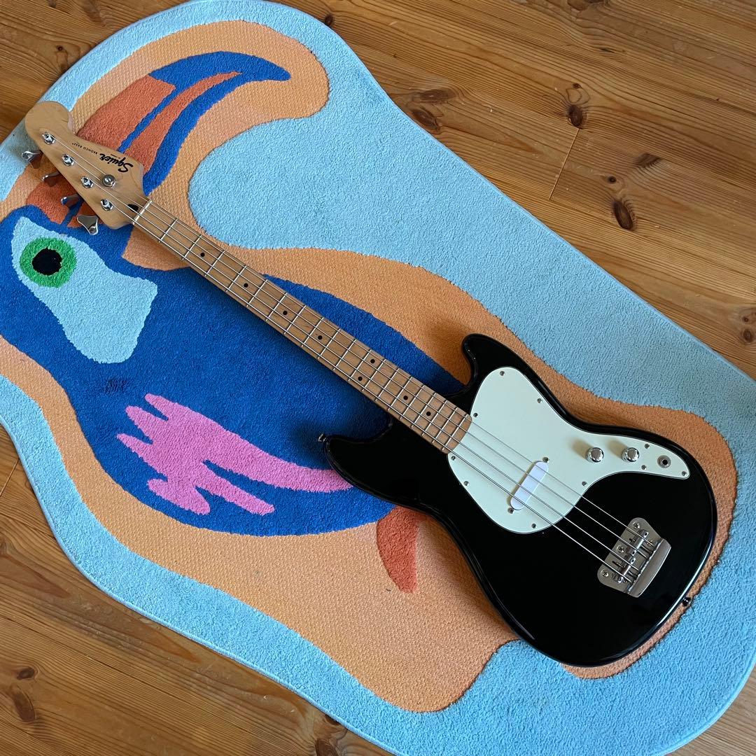 squire bronco bass 黒　musicmaster 仕様