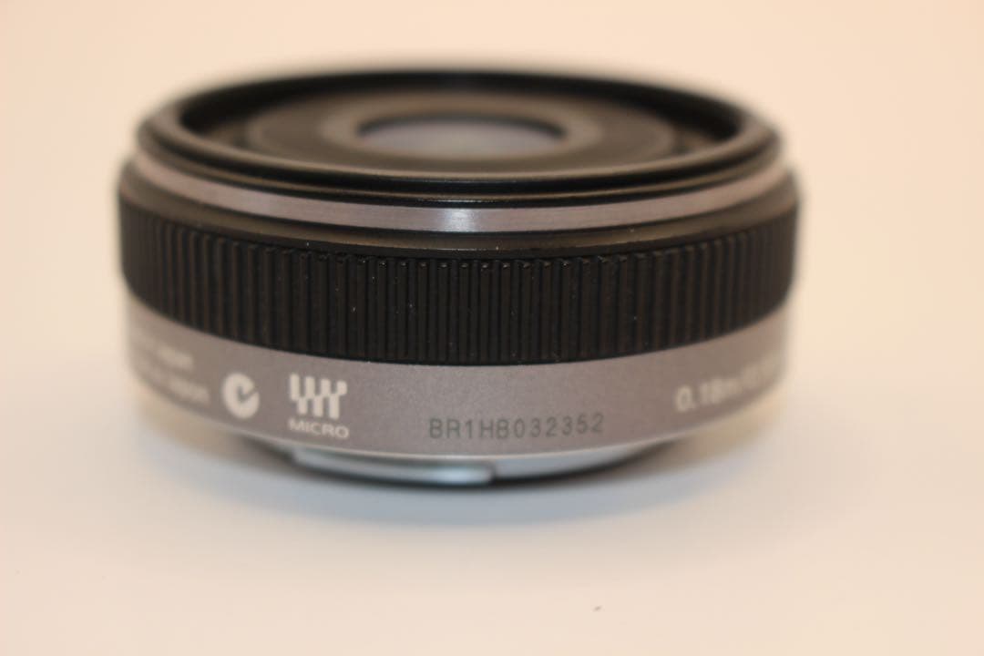 ★大人気★ LUMIX 14mm 単焦点レンズ　H-H014 パンケーキ