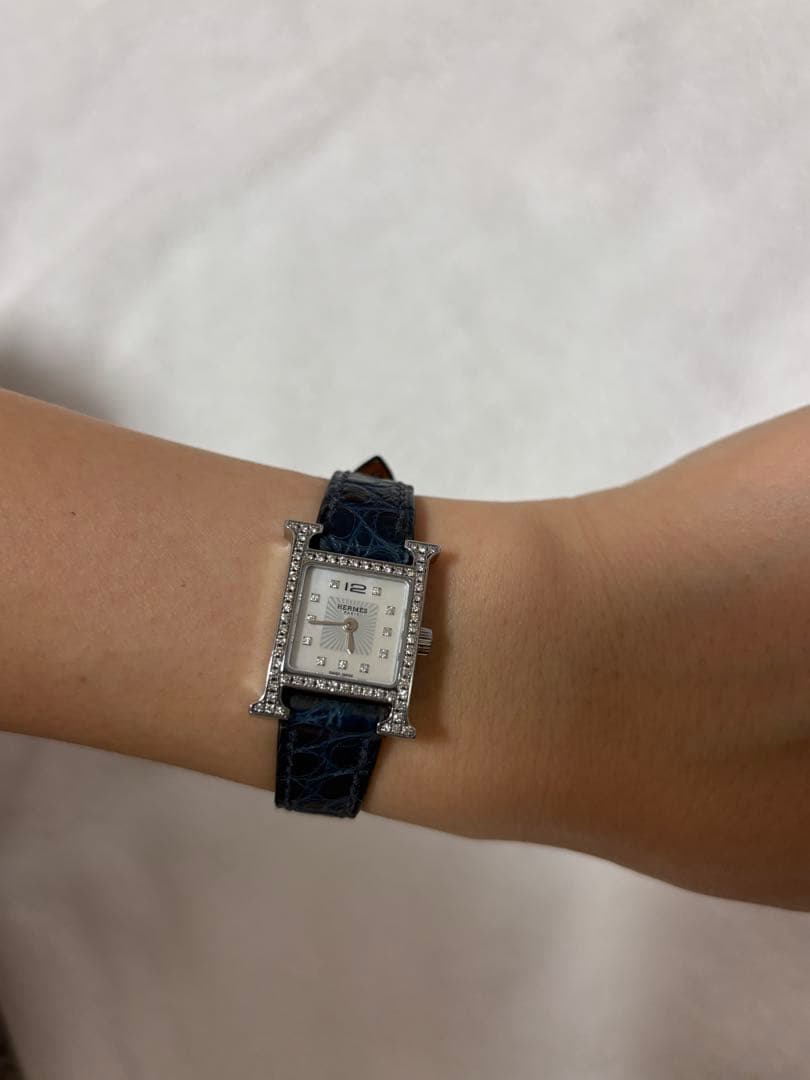 エルメスHERMES HH1.130 Hウォッチミニ ダイヤベゼル 11Pダイヤ