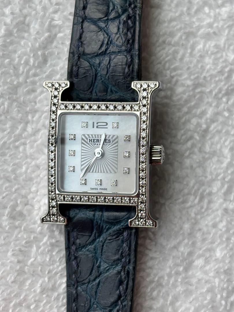 エルメスHERMES HH1.130 Hウォッチミニ ダイヤベゼル 11Pダイヤ