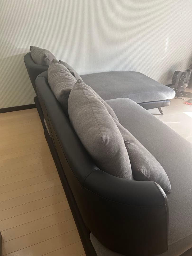 ニトリ2人掛け布張りカウチソファ(ポーション2KD GY)横のみ販売1月中旬まで