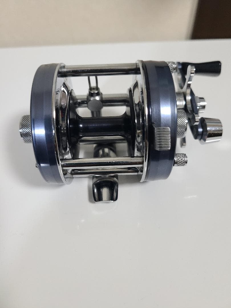 美品【abu】5500c　ブルーグレー