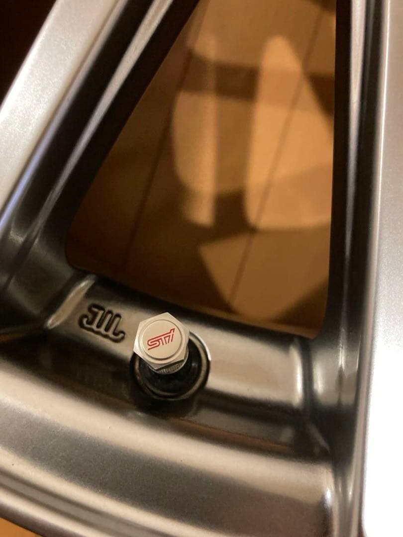[ 値下中！！　] STI 18インチ ホイール 4本セット 送料込
