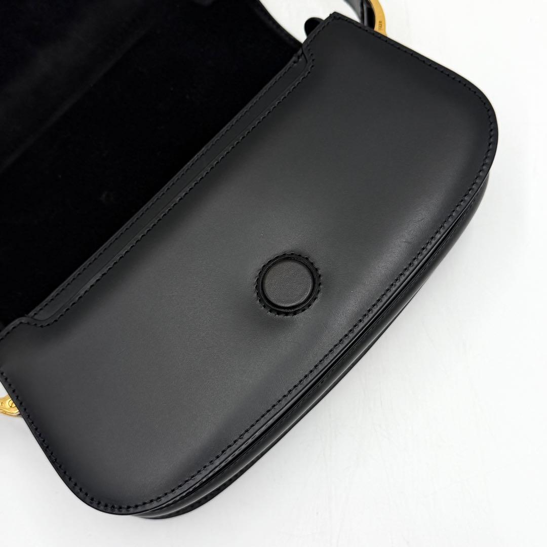 【極美品】アミパリス バケット ショルダーバッグ ハート ロゴ レザー ブラック