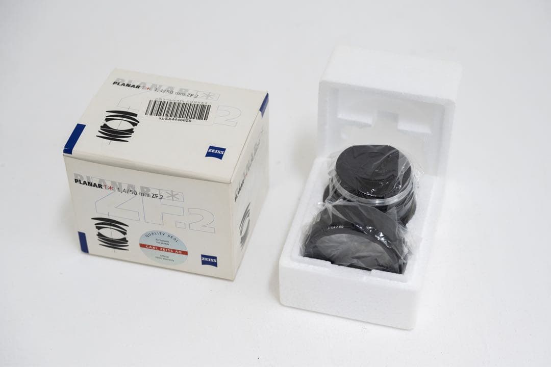 レンズ(単焦点) Carl Zeiss Planar T* 1.4/50 mm ZF.2