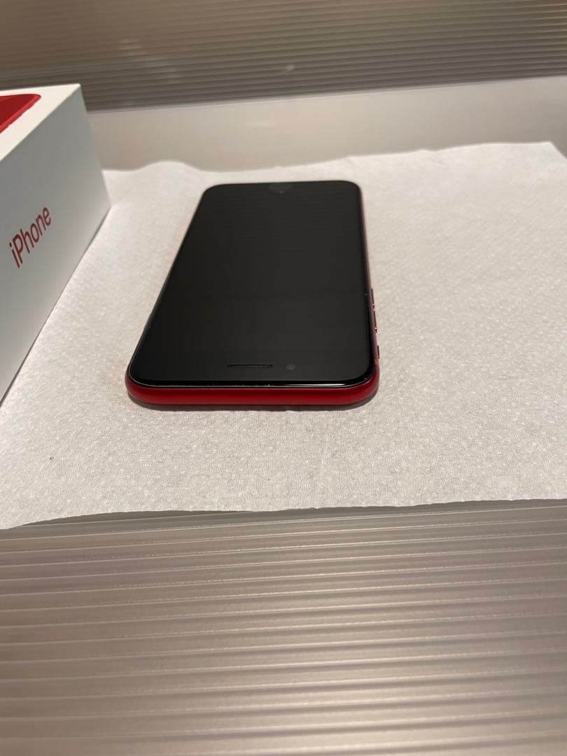 iphone8 64GB レッド