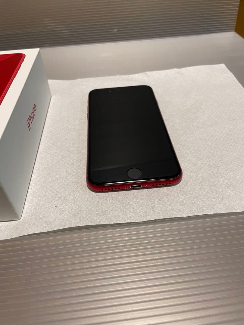 iphone8 64GB レッド