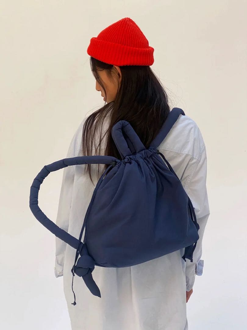 【美品】タグあり　OLEND ona soft bag パフィショルダーバッグ