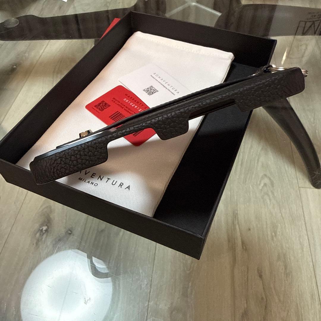 BONAVENTURA ブラック iPhone16pro ケース