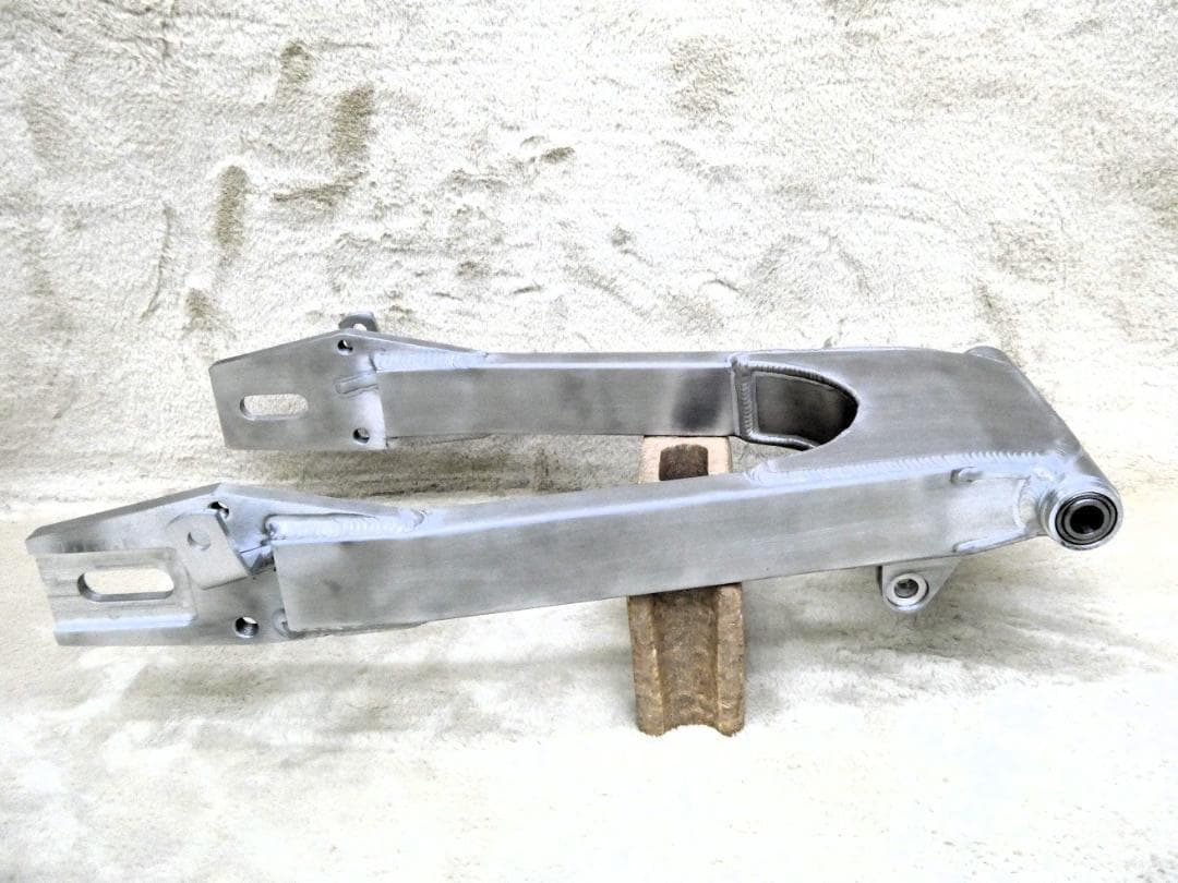 GS４００　アルミスイングアーム　Ｔ２/　GS４００L　GSX４００Eザリ