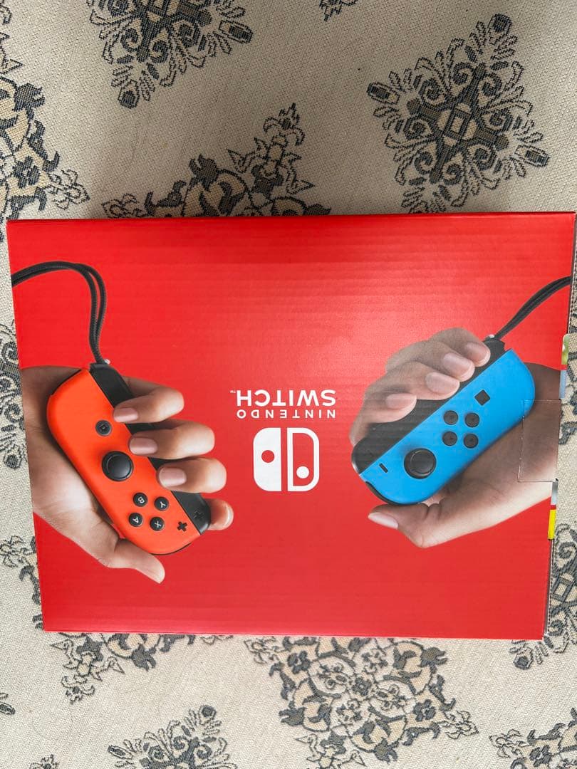 【完全美品】Nintendo Switch 本体 赤と青 Joy-Con