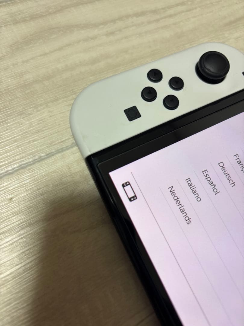 【美品】Nintendo Switch 有機ELホワイト＋スマブラセット