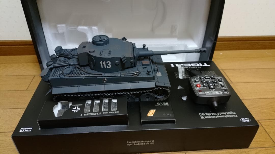 東京マルイ RCバトルタンク Tiger I