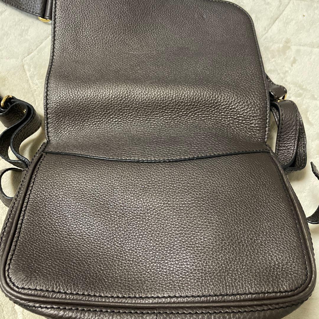 CELINE ブラウンレザー ショルダーバッグ