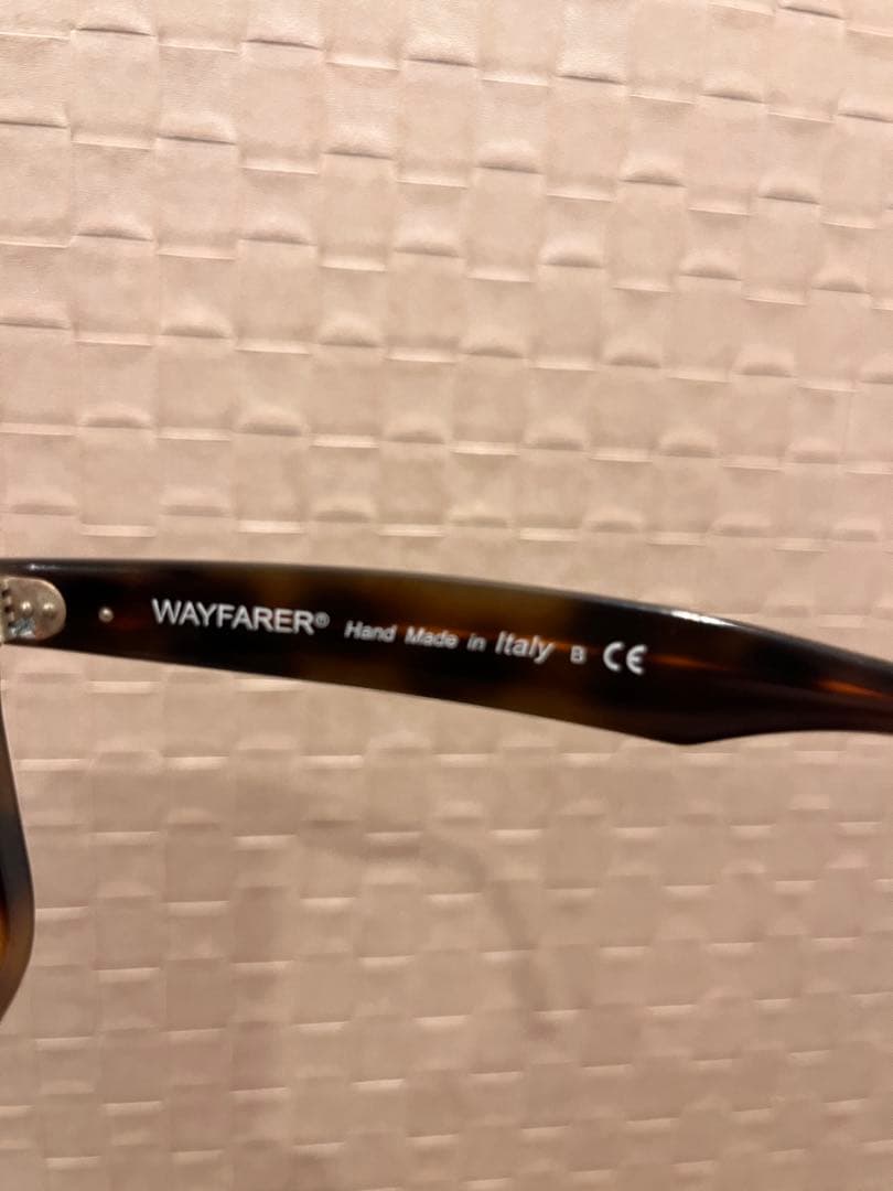 Ray-Ban（レイバン） WAYFARER RB2140-F