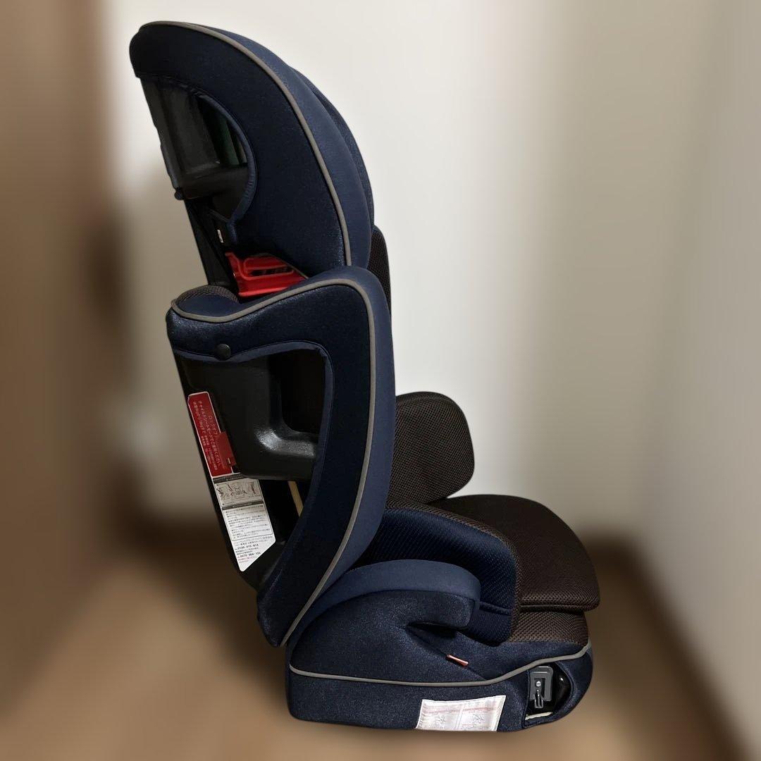 アップリカ　エアグルーヴ　プレミアム　AD　サファイアブラウン　チャイルドシート