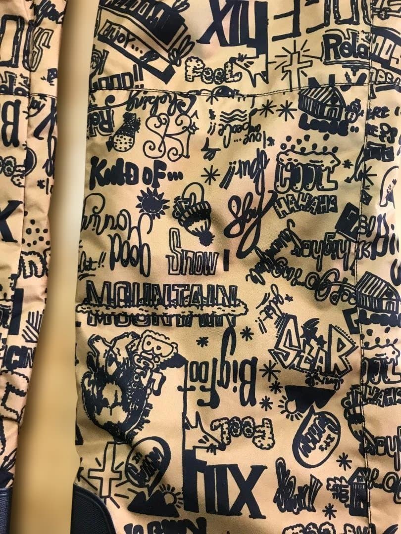 MIZUNO　中綿入りストレッチジャケット+パンツ　上/ｌ　下/Ｍ　程度良好