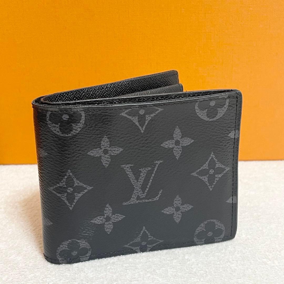 【新型】ルイヴィトン エクリプス 二つ折り財布 ポルトフォイユマルコ