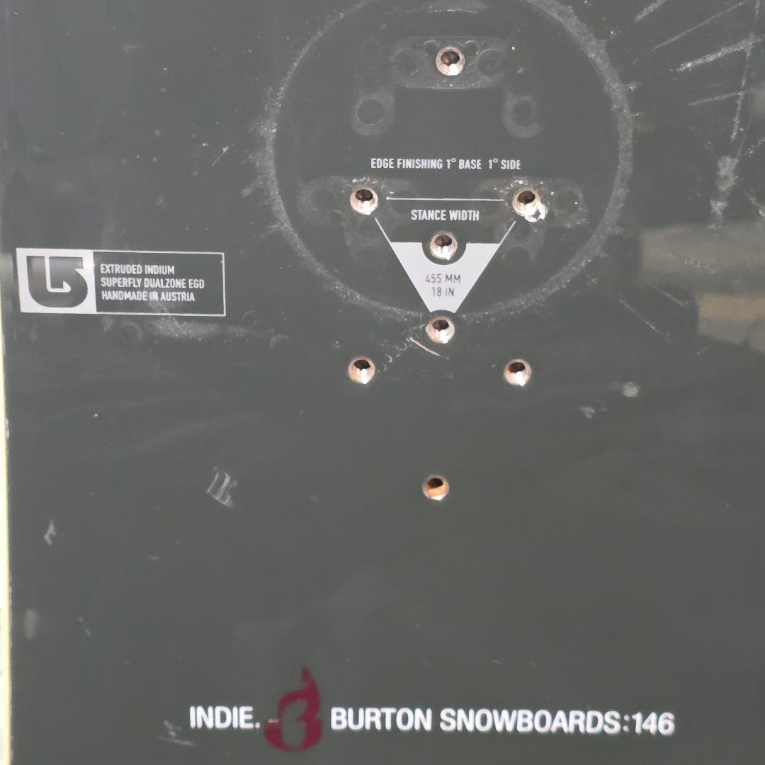 スノーボード BURTON INDIE 146cm フリースタイル S 男女兼用