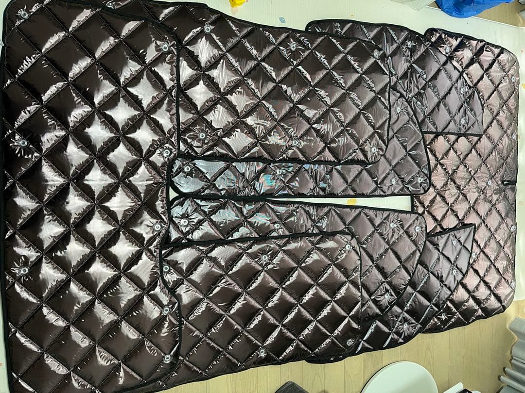 アイズ マルチシェード・ブラッキー／グレー ハイエース