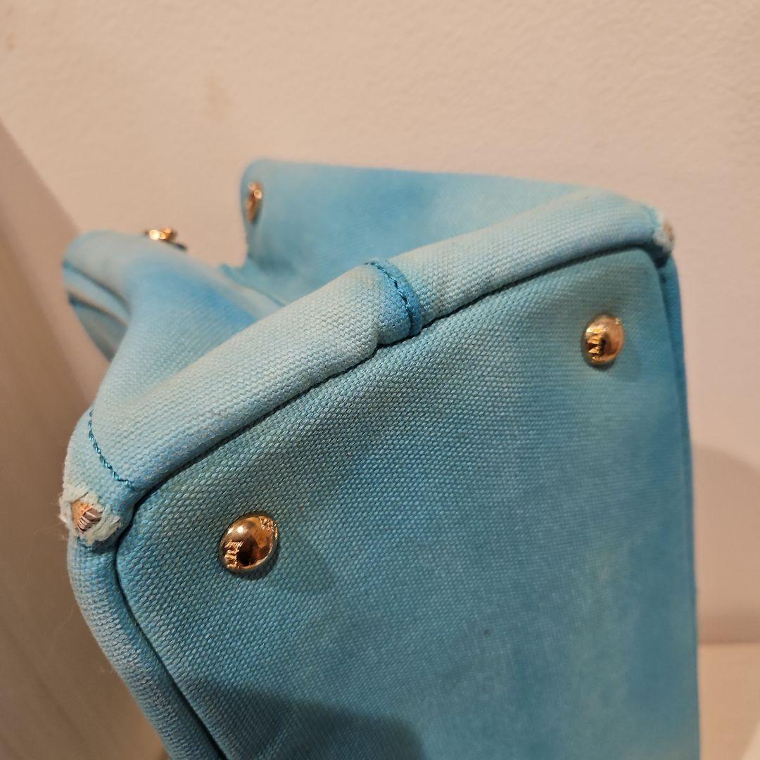 tomo です PRADA　カナパSサイズ ターコイズ