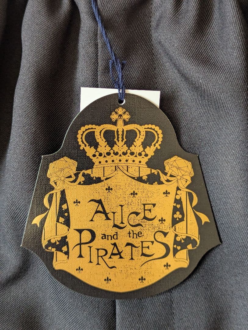 ALICE and the PIRATES サイドフリルショートパンツ