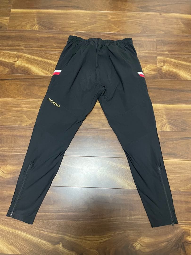 ④ Mizuno Morelia ミズノ モレリアジャージ 黒　XL