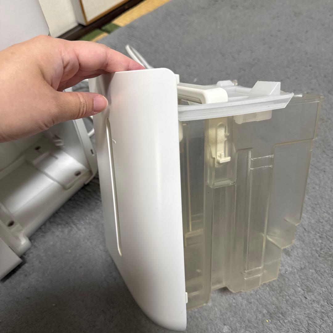 衣類乾燥除湿器 シャープ プラズマクラスター CV-N71-W 2021年製