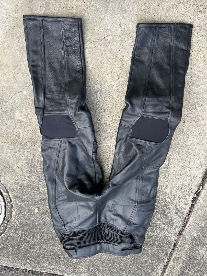 バイク用レザーパンツ 34サイズ 膝パッド付き