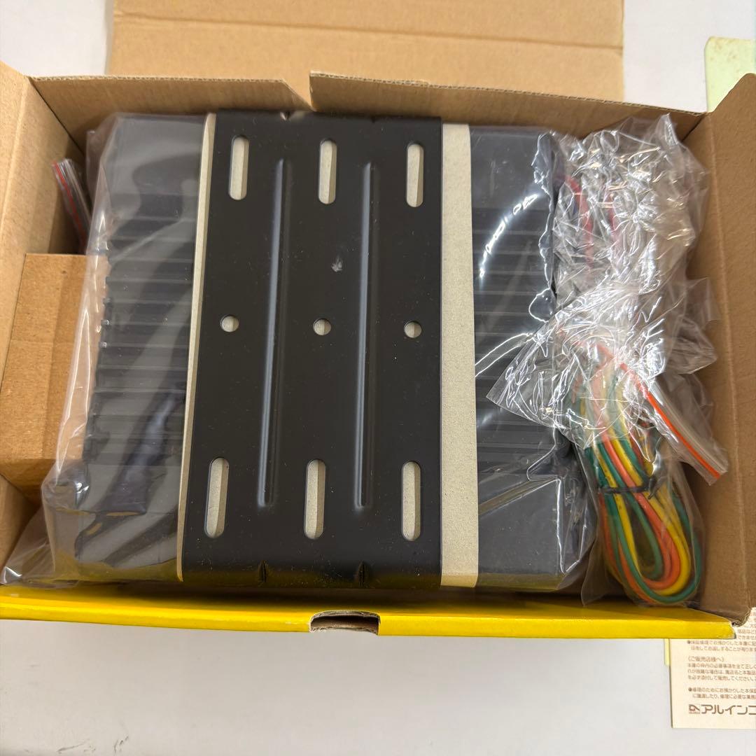 ALINCO DT-830M DC/DCコンバーター　24v〜13.8V