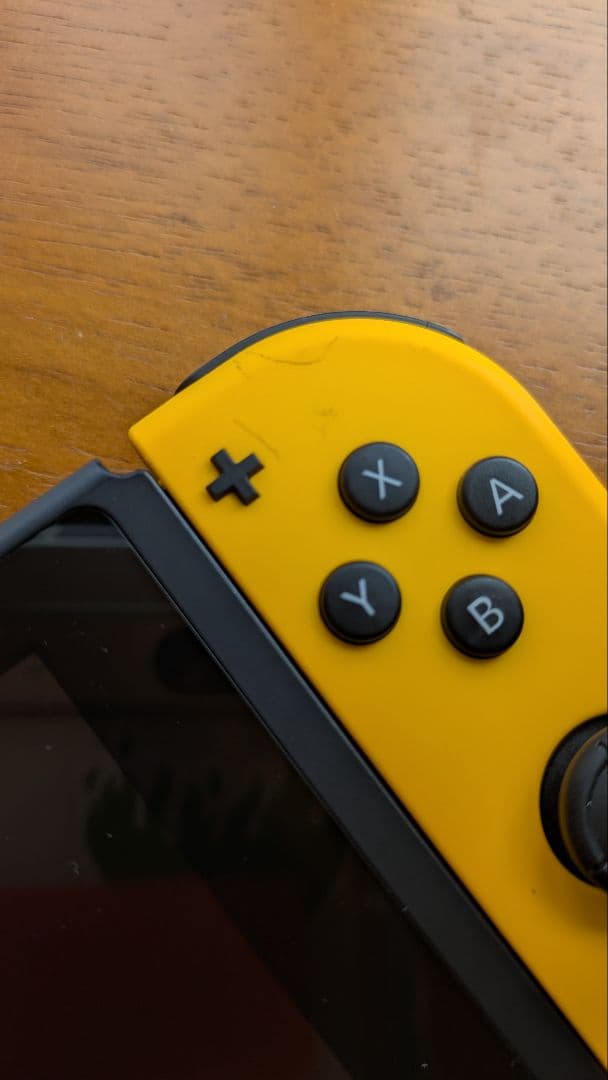 Nintendo Switch 紫とオレンジのジョイコン