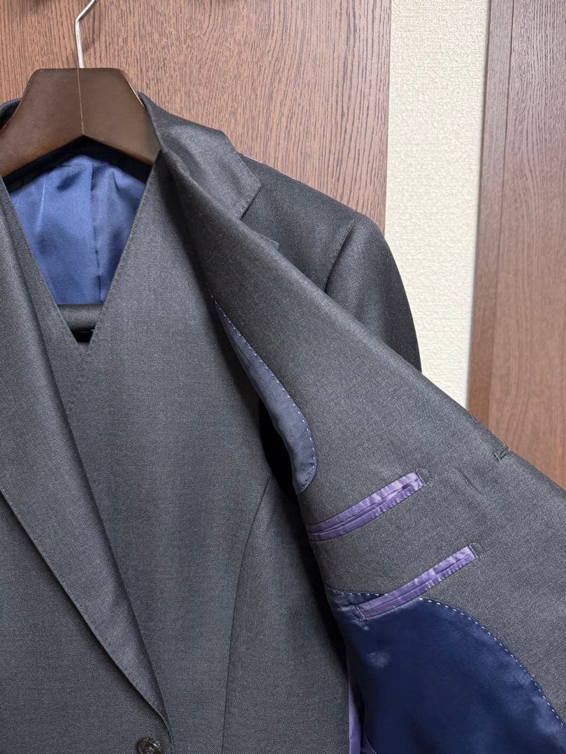 A6新品未使用！極上イタリアREDAウール100%3ピーススーツ！希少サンプル品