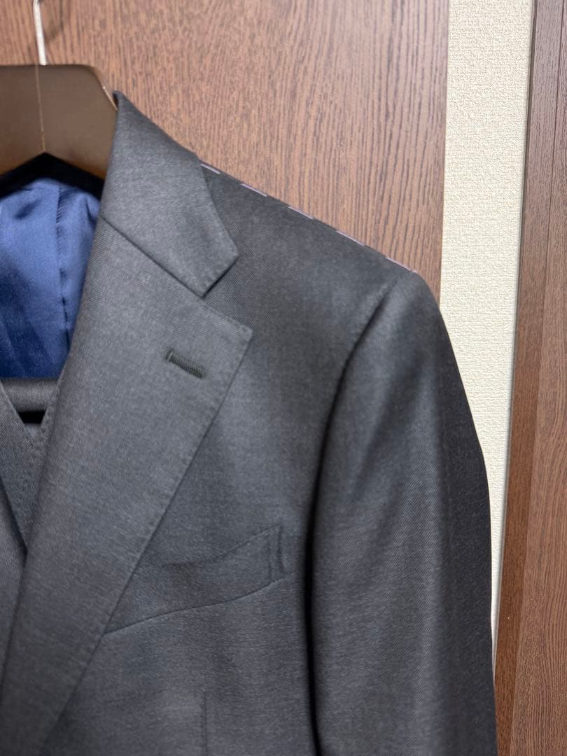 A6新品未使用！極上イタリアREDAウール100%3ピーススーツ！希少サンプル品