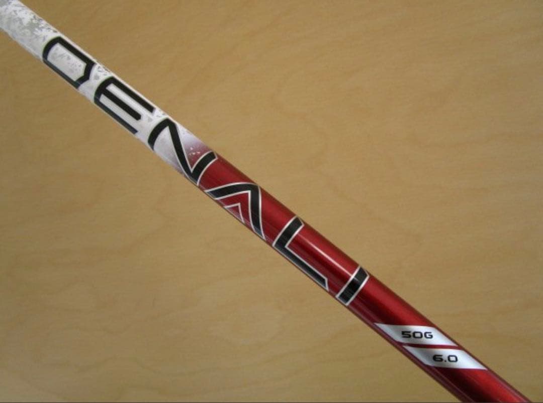 ★ タイトリスト スリーブ付　デナリ　RED 50 6.0 ドライバー用