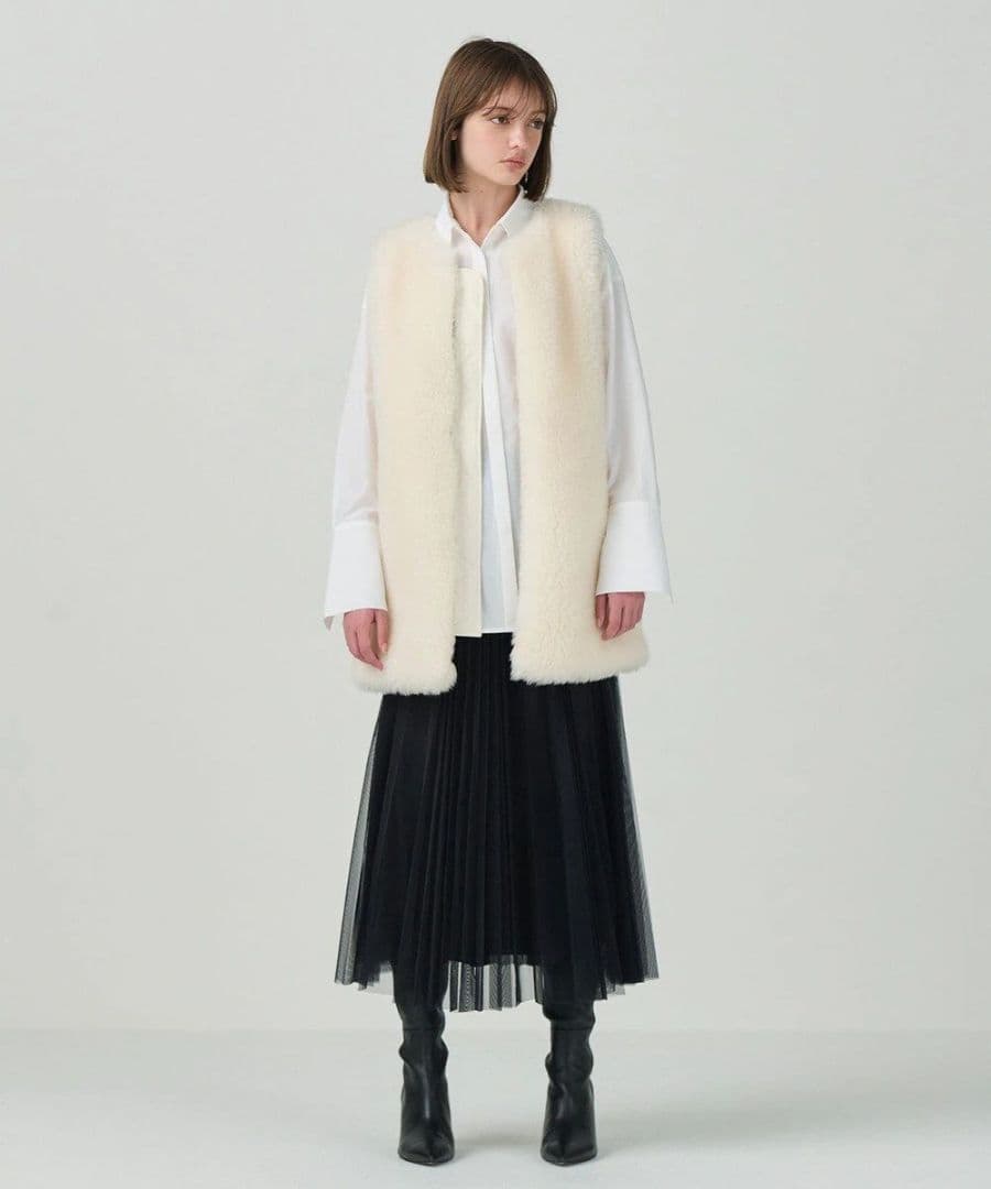 新品・未使用・タグ付き（グレースコンチネンタル）ウールボアコンビジレ