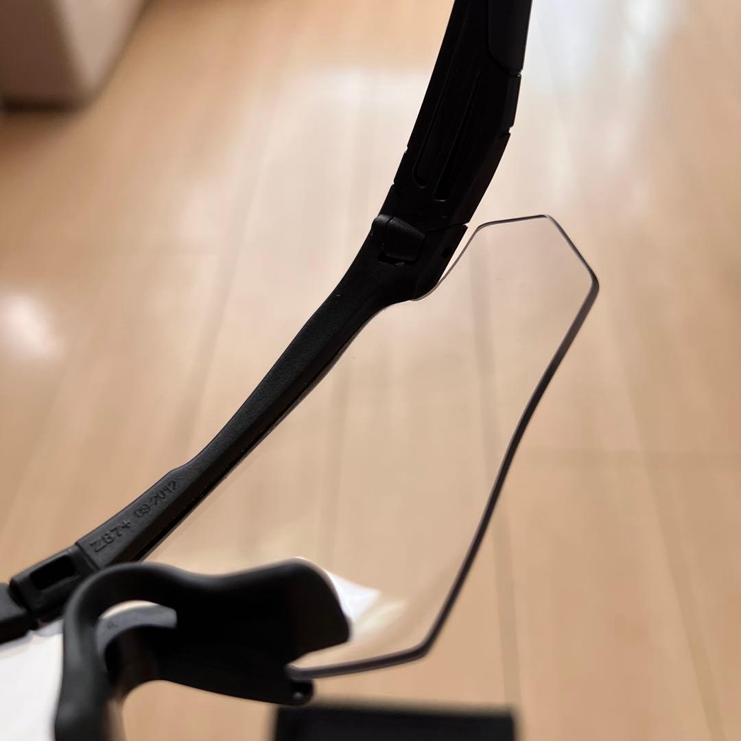 ESS 調光サングラス クロスボウ フォトクロミック