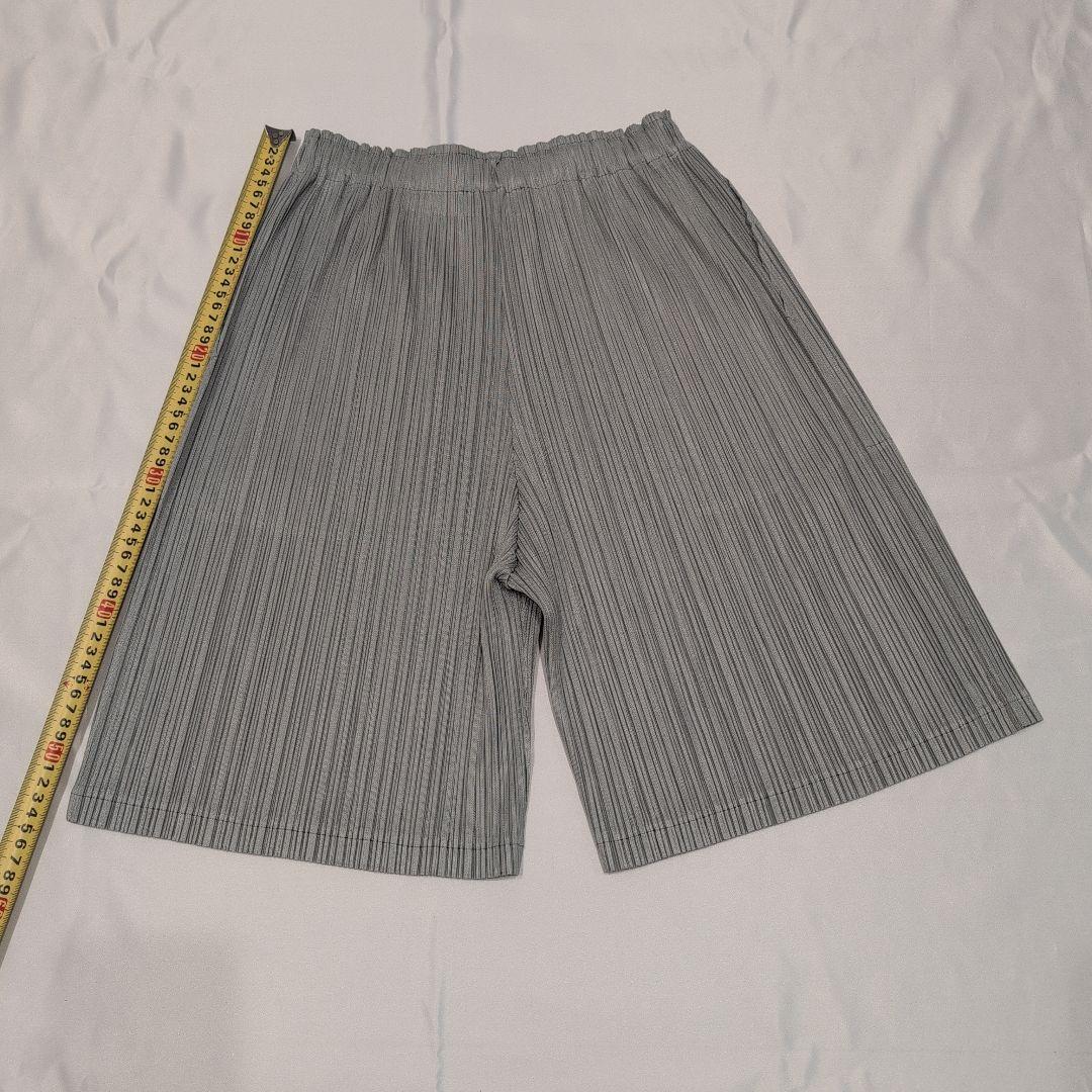 ♥プリーツプリーズ♥ グレー 　ショートパンツ　試着のみ