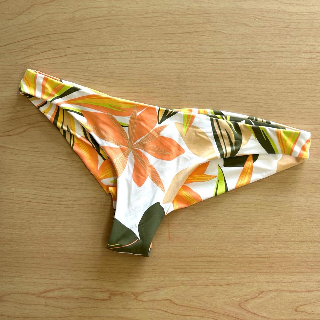 ✴︎美品✴︎ROXY PT BEACH CLASSICS タンキニ&ボトムセット