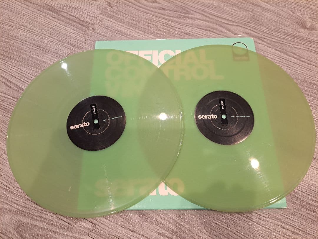 serato Official Control Vinyl 限定版 + オマケ