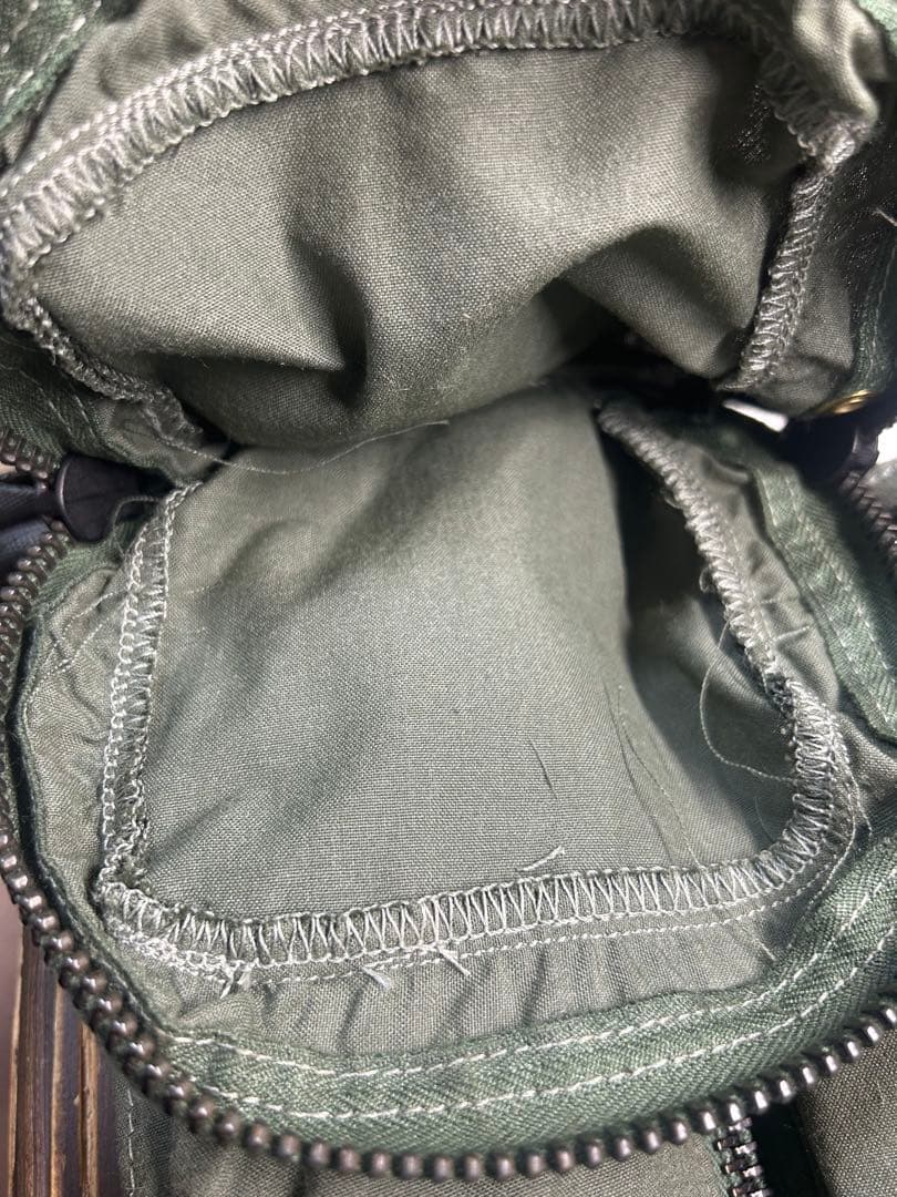 米軍放出品LPU-32/P ライフプリザーバー