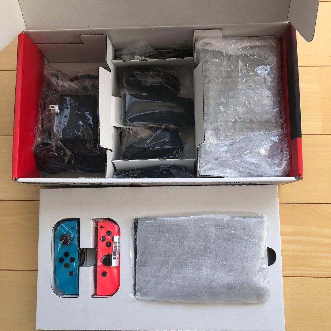 Nintendo Switch 本体 青/赤 モンスターハンターライズ付属