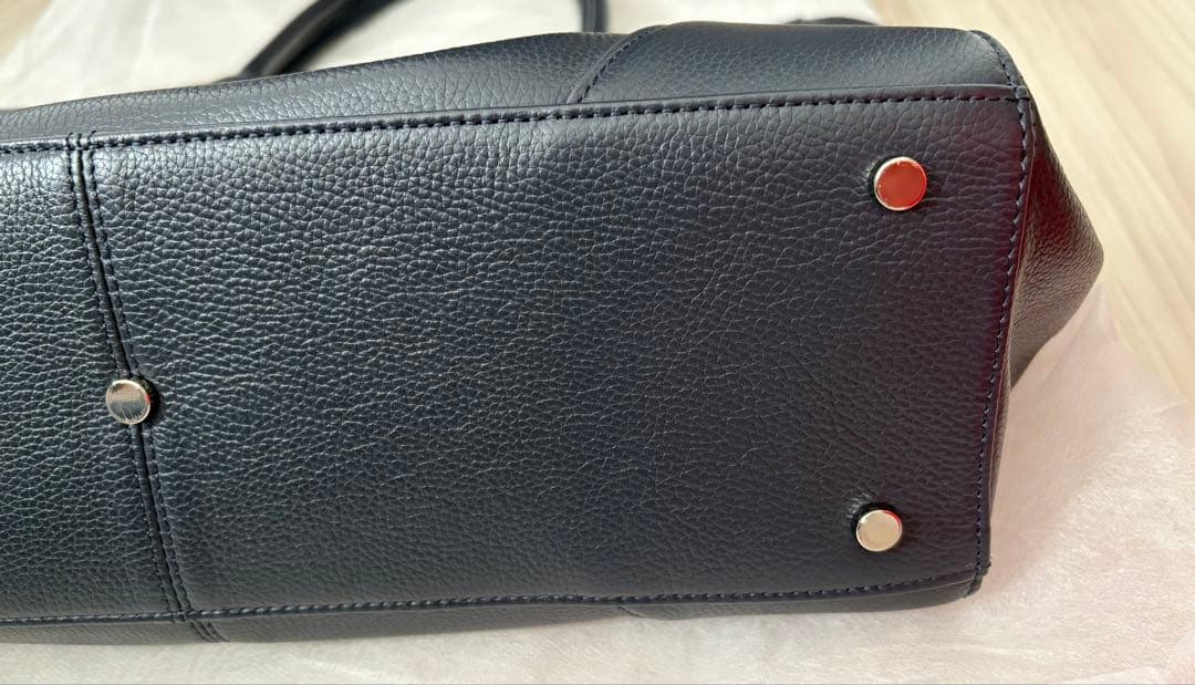 SONNE レザービジネストート 美品 ネイビーカラー