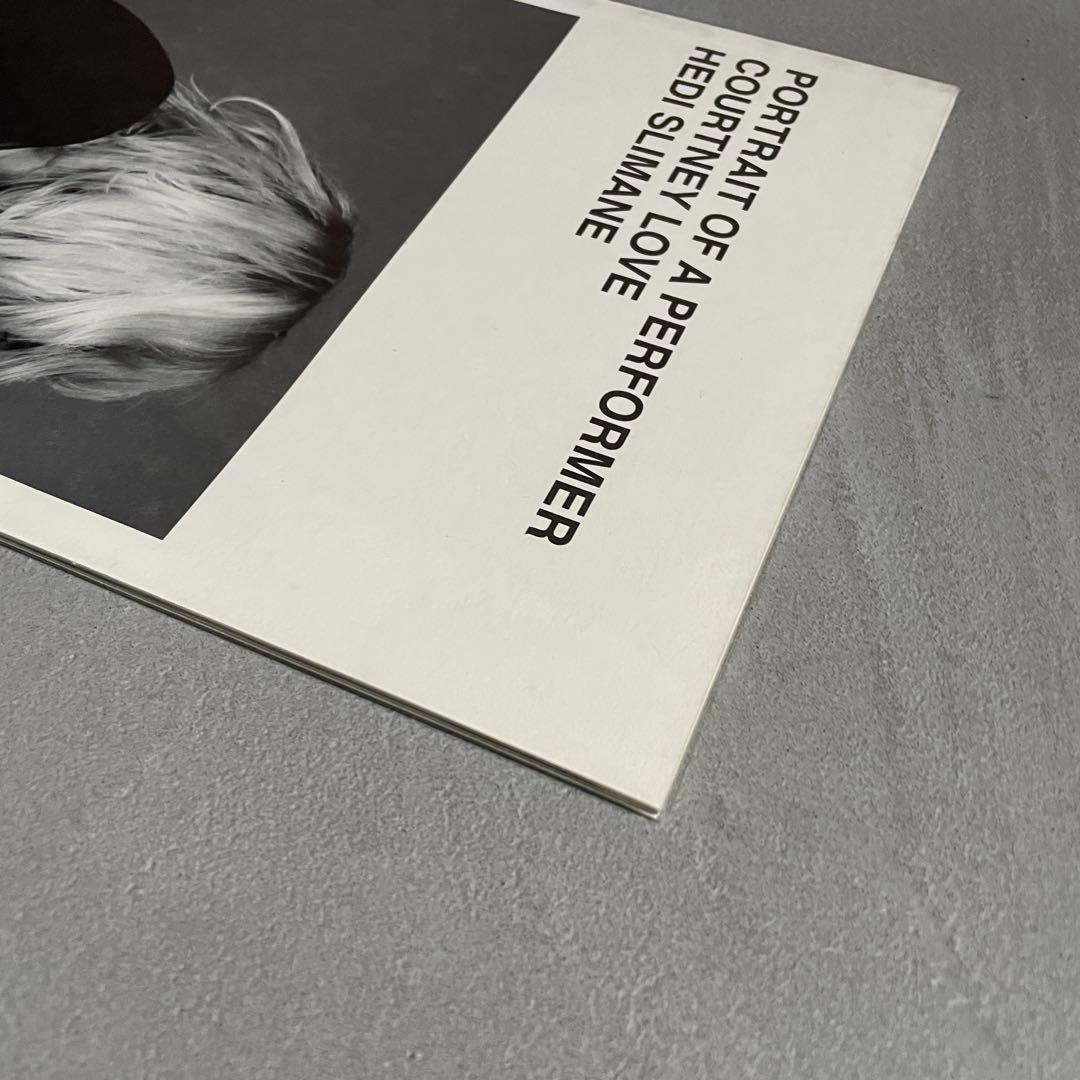 アート・デザイン・音楽 PORTRAIT OF A PERFORMER COURTNEY LOVE