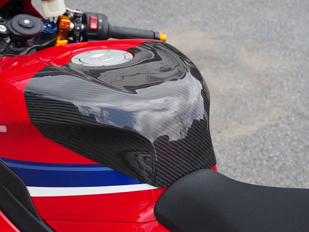 CBR600RR マジカルレーシング製　タンクカバー　PC40 2BL 8BL