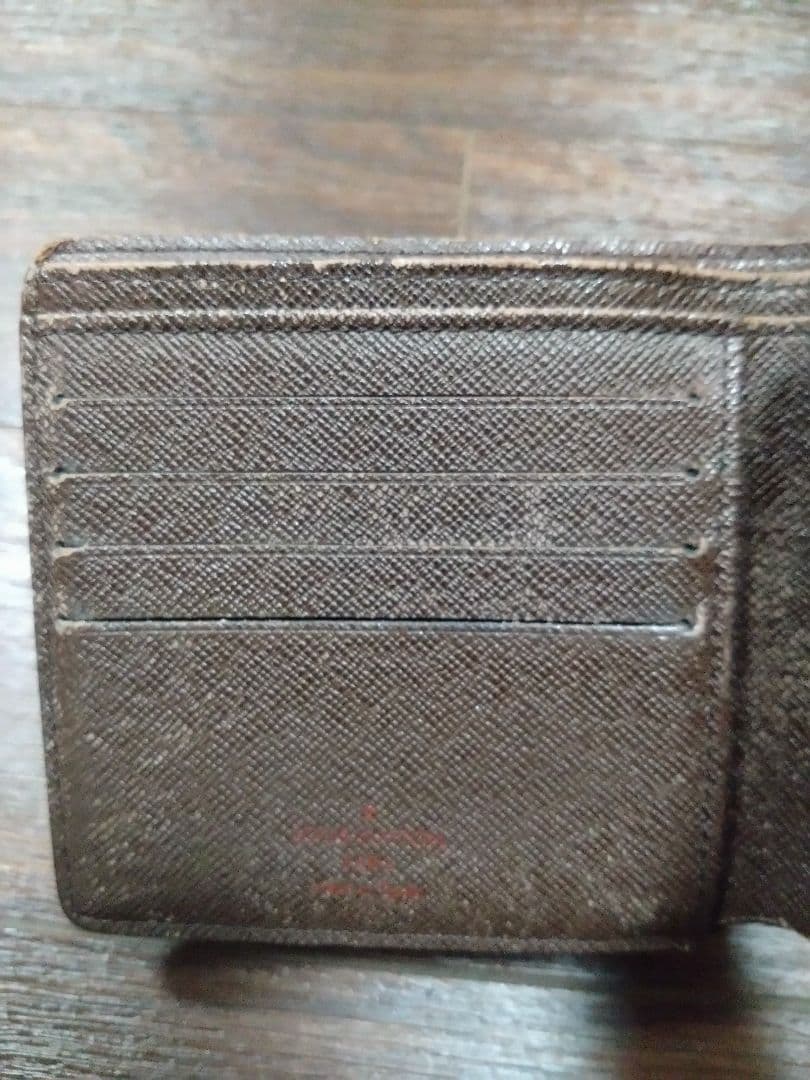 ルイ・ヴィトン ダミエ 二つ折り財布