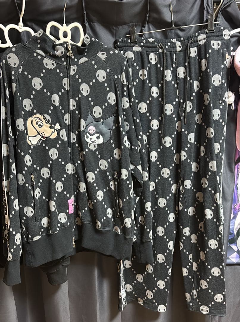 ガルフィー × クロミ ドクロだらけセットアップ ブラック 中型犬(Lサイズ)