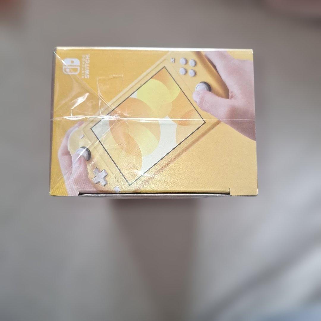新品 Nintendo Switch Lite スイッチライト 本体 イエロー